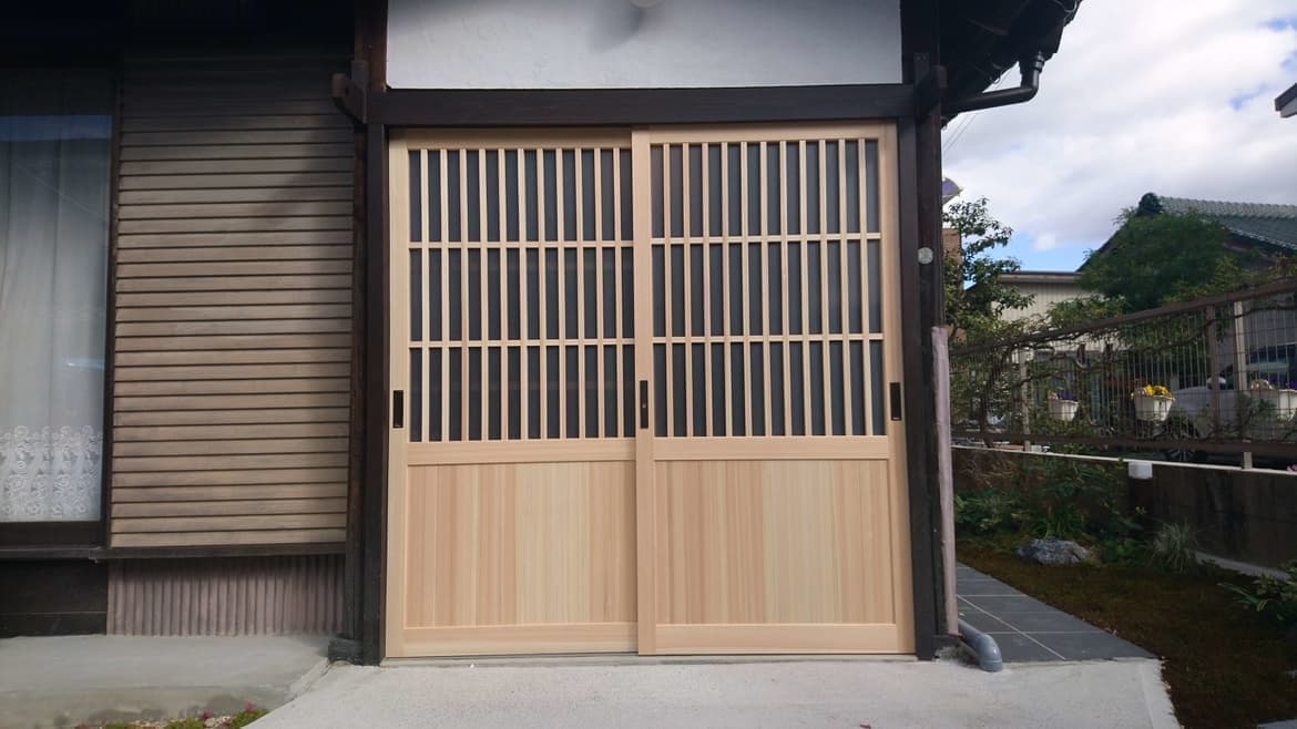 木製玄関新調 | 木製玄関の新調なら建具修理の窓口清須市